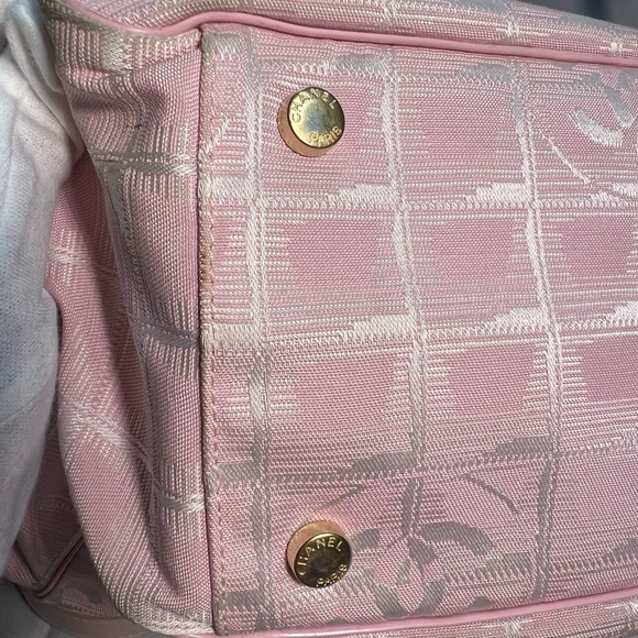 Chanel nylon jacquard with leather handle tote bag - Picture 14 of 14